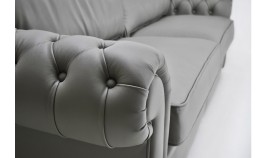 PT19000 Sofá clásico acabado capitoné disponible en 4, 3, 2 y 1 Plazas