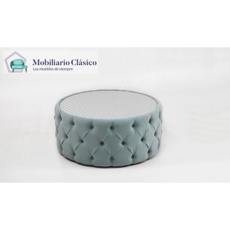 Mesa de centro clásica con acabado capitoné Ref MCPT29000