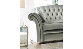 PT23200 Sofá Clásico con acabado capitoné disponible en 4, 3, 2 y 1 Plazas