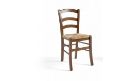 Silla rustica fabricada en madera de haya y con asiento de enea Ref MCR172000