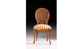 Silla clásica fabricada en madera de haya Ref MCBU24000