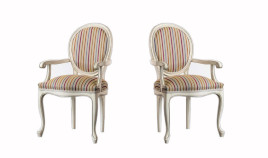 Sillón clásico fabricado en madera de haya con respaldo rejilla o tapizado a elegir Ref MCBU25000