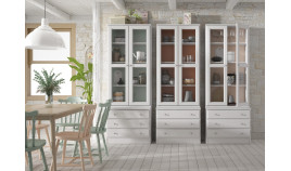 Vitrina con cajones en madera de Pino